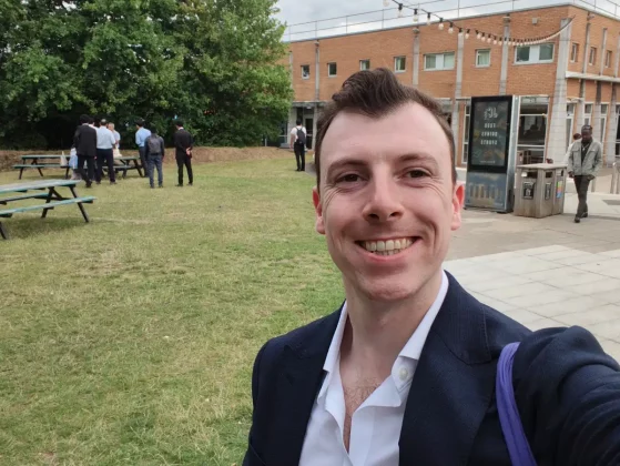 Обзор Fairphone 6: этот ремонтируемый телефон стал лучше, чем когда-либо фото