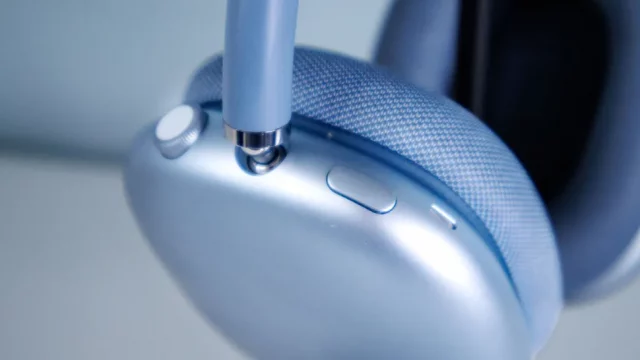 Физические элементы управления Почему я предпочитаю физические элементы управления сенсорным панелям на своих наушниках