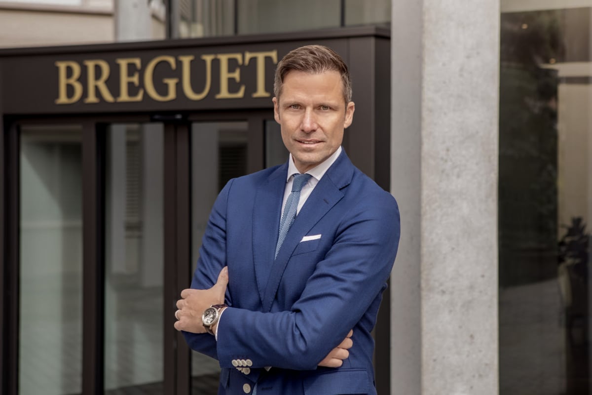 Первый в истории парящий Tourbillon Breguet — это «таинственная» ода мастеру