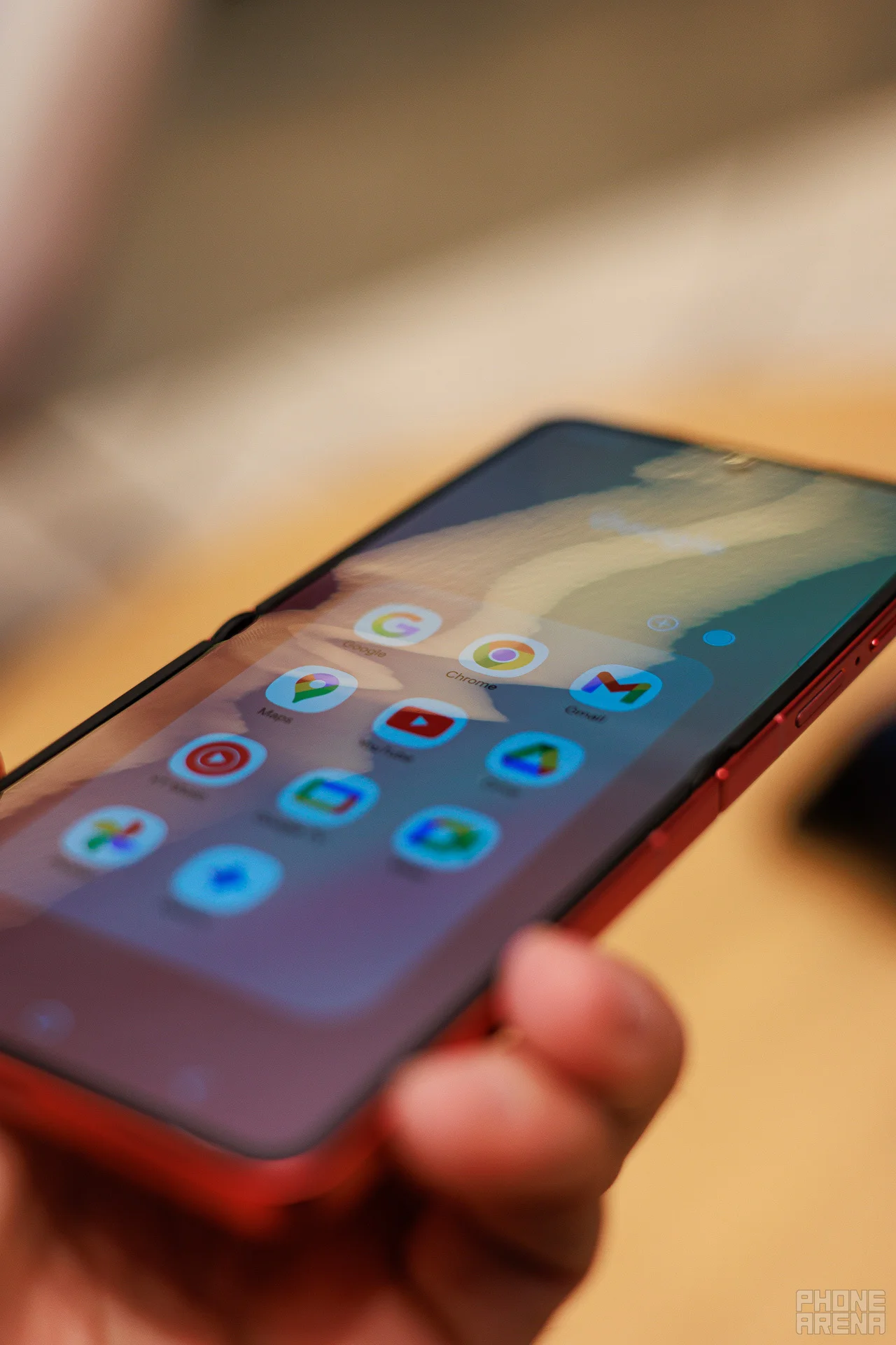 Samsung Galaxy Flip 7: тактические апгрейды без переплат картинка Galaxy Flip 7