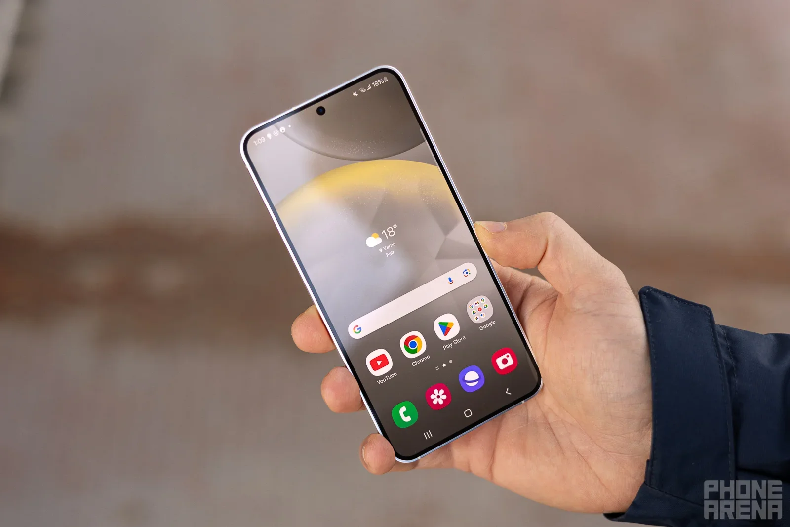 Неожиданный бонус: обновление безопасности Galaxy S24 и Fold 5 увеличило автономность? фото