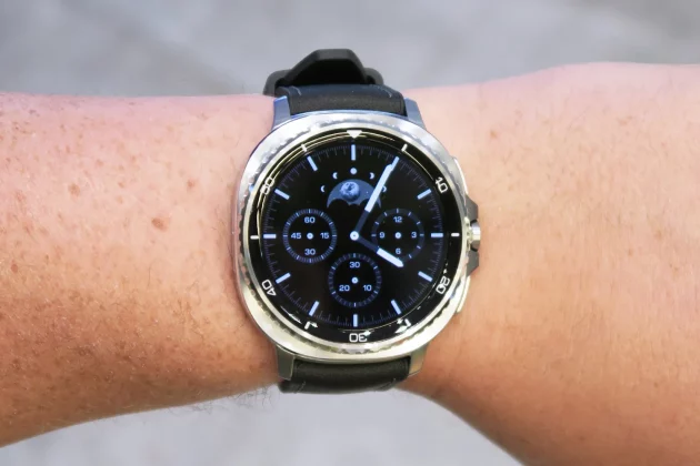 Обзор Galaxy Watch 8: моя любимая функция наконец вернулась фото