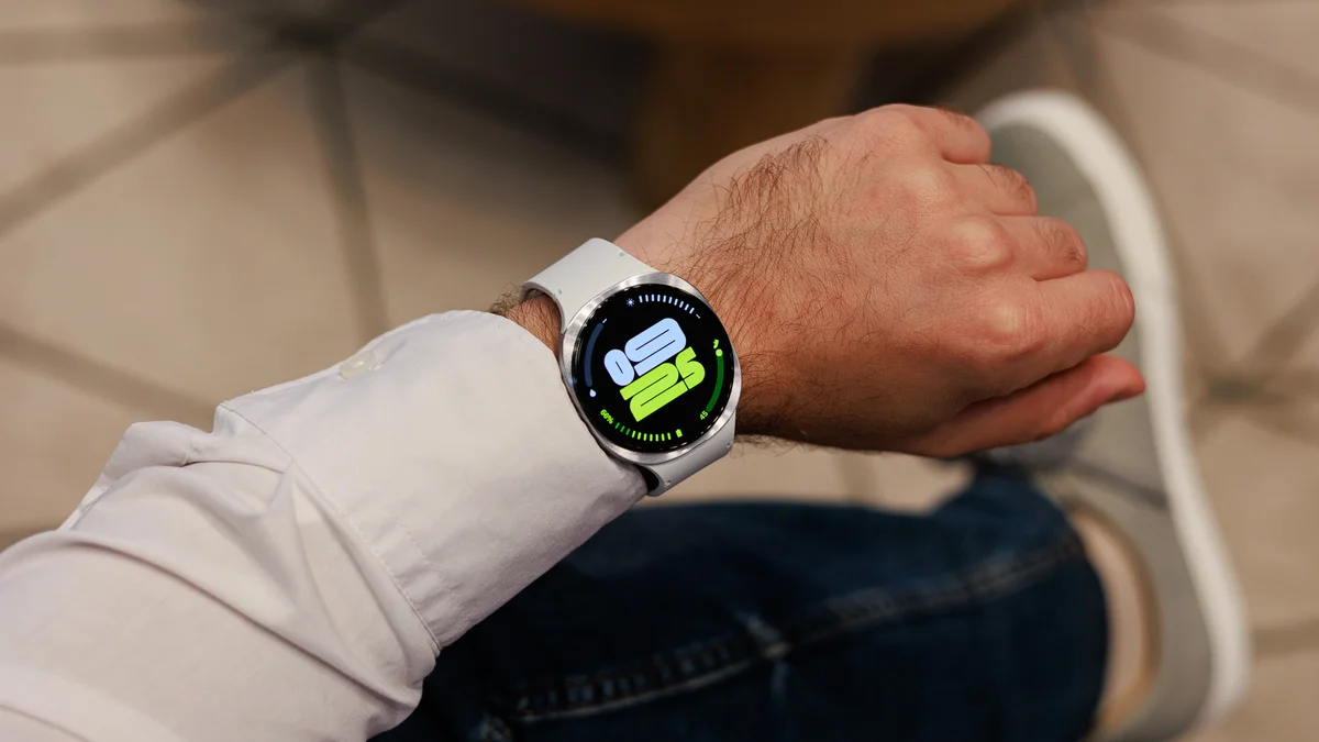 398392Galaxy Watch 8 Classic vs Galaxy Watch 8: стильные против спортивных