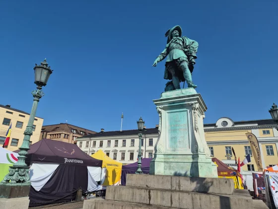 Обзор Galaxy Z Flip 7: две вещи мешают ему стать совершенством фото