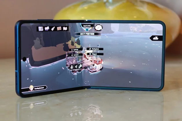 Обзор Galaxy Z Flip 7: две вещи мешают ему стать совершенством фото