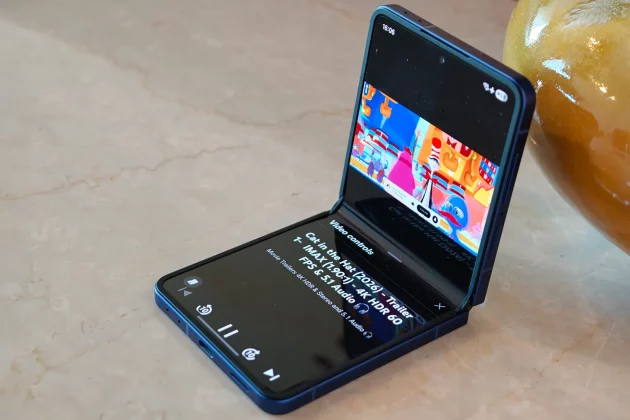 Обзор Galaxy Z Flip 7: две вещи мешают ему стать совершенством фото