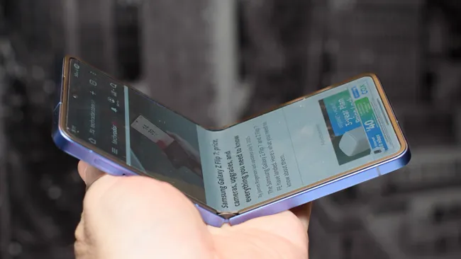 Galaxy Z Flip 7