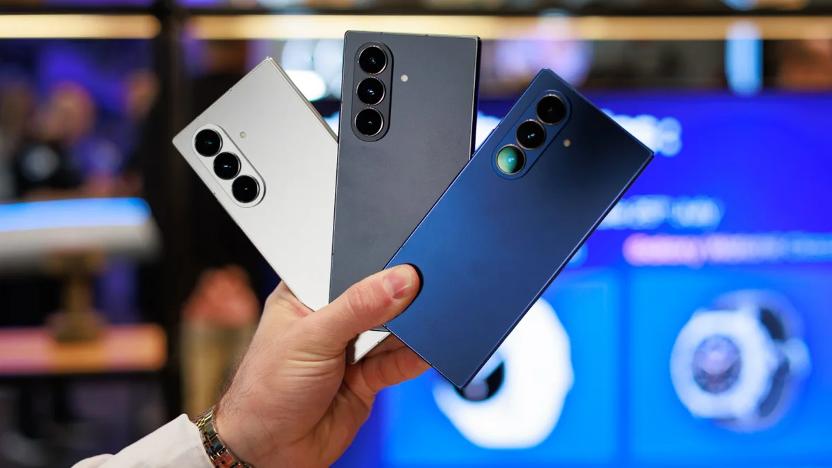 401768Galaxy Z Fold 7 удивил: три фишки, за которые его уже можно полюбить