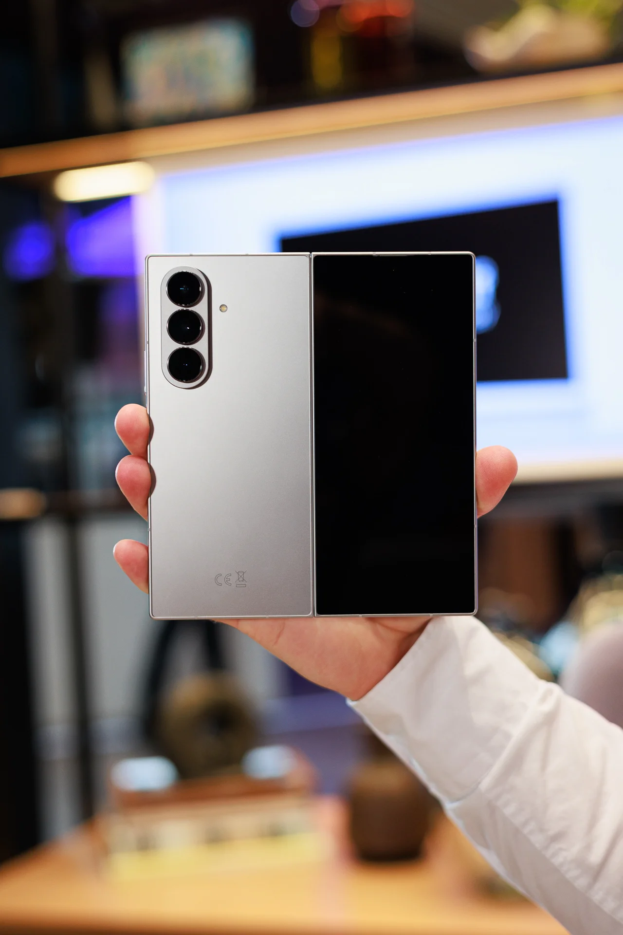 Galaxy Z Fold 7 официально представлен: он тоньше и мощнее, чем когда-либо, но не всё то золото, что блестит