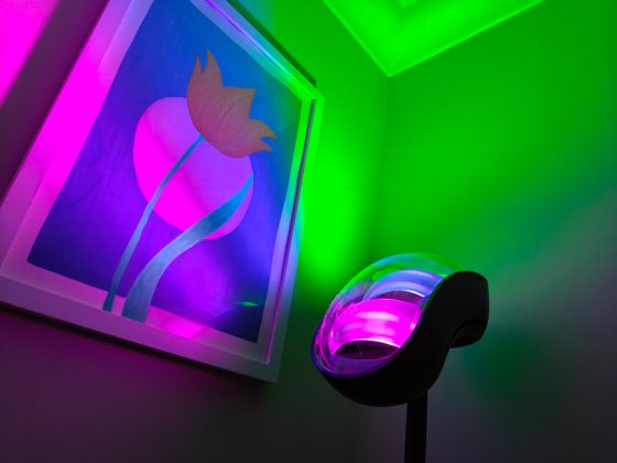 Торшер Govee — это ультрасовременный светильник, который так не хватало в моей гостиной