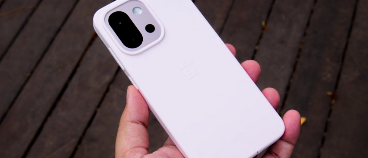 394314Утечка информации о OnePlus 15s/15T