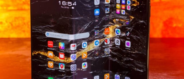 gsmarena_000 Вот все обновления, которые появятся в грядущей модели Huawei Mate XT 2