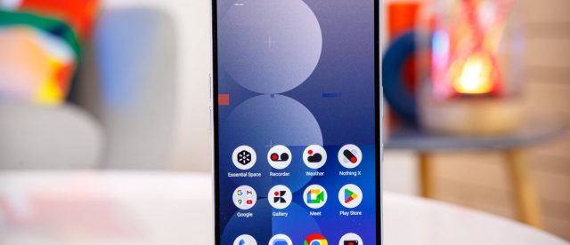 По слухам, компания Nothing работает над смартфоном нового типа