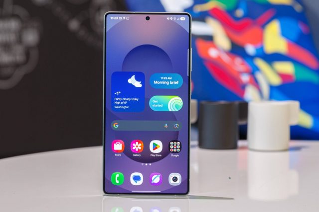 gsmarena_000 Galaxy S26 Ultra получит мощный аккумулятор с ускоренной зарядкой