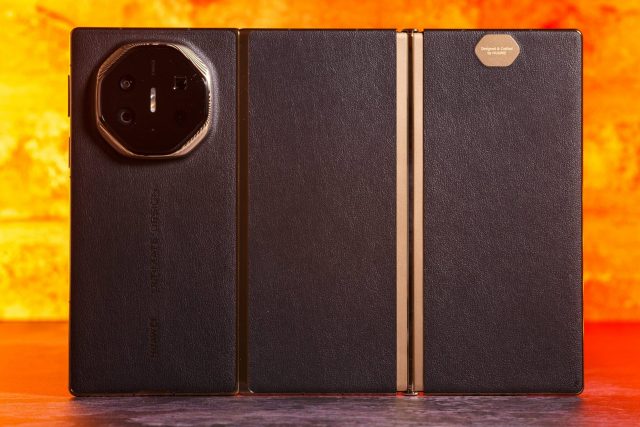 Huawei готовит трифолд — но не тот, что все ждали