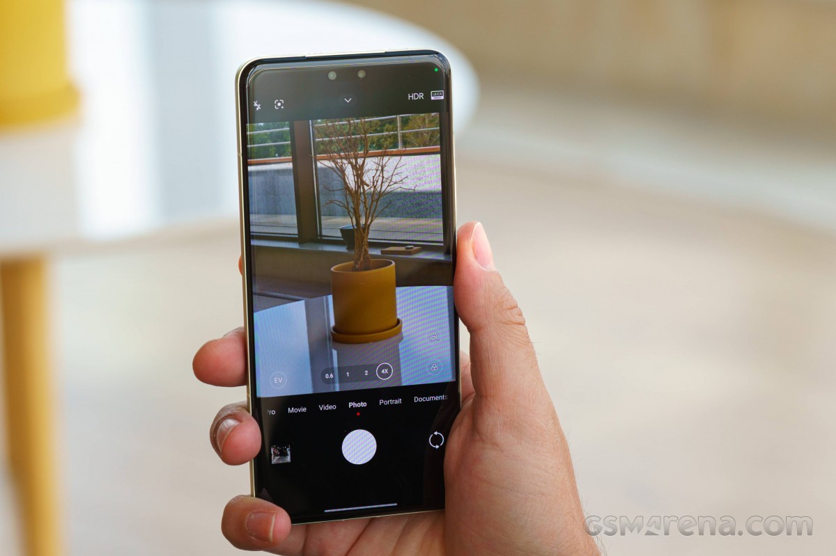 Xiaomi 15 Civi не выйдет, утверждает новый отчёт картинка Xiaomi 15 Civi не выйдет, утверждает новый отчёт