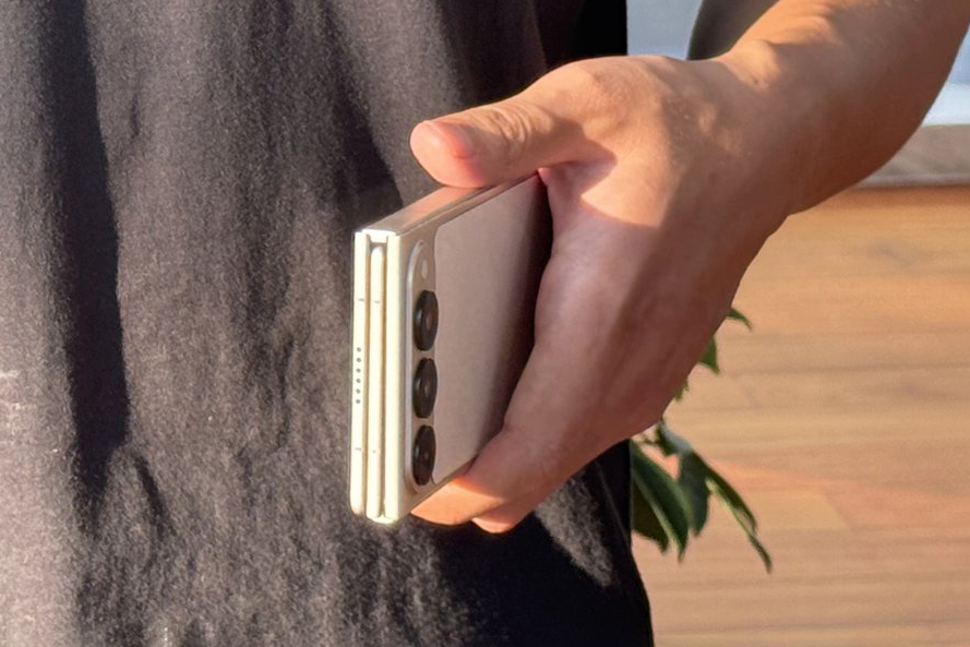 Tecno Phantom Ultimate G Fold: концепт-раскладушка, которая взорвёт рынок