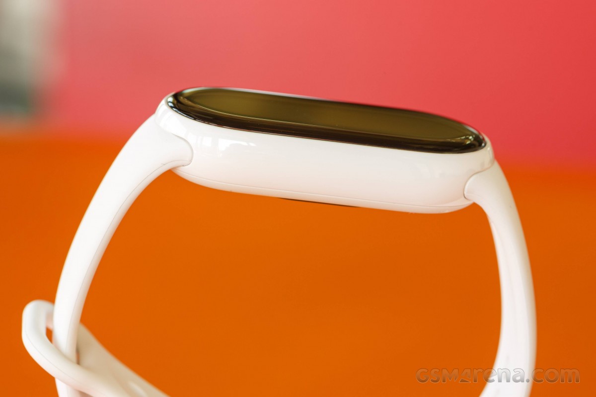 Xiaomi Smart Band 10 на обзоре