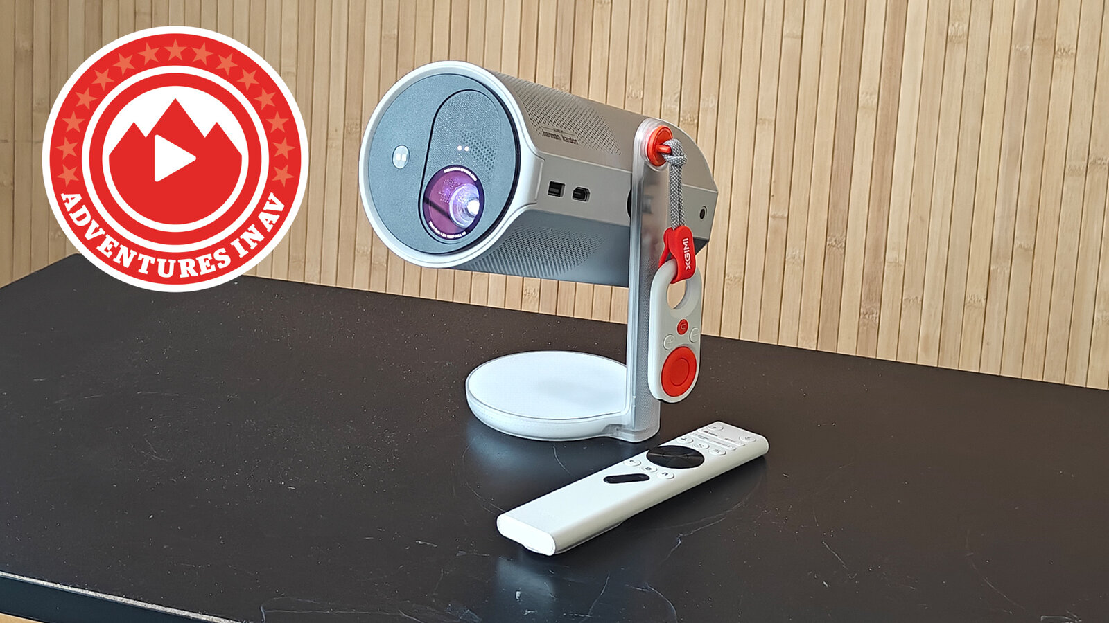 Меня очаровали экспериментальные проекторы 2025 года, но я не готов мириться с их недостатками