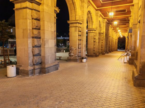 Honor 400 против Honor 400 Pro: компактный или мощный? фото