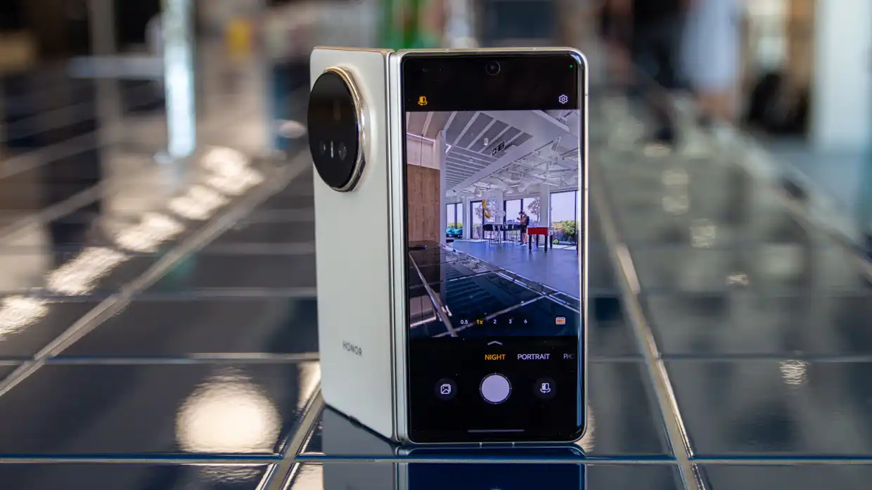 391765Honor Magic V5: почему этот складник не оправдал ожиданий?