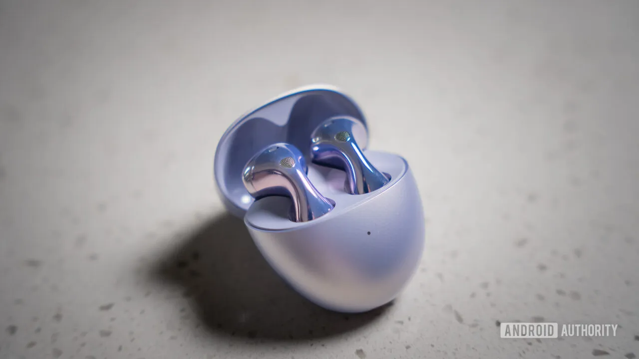 Обзор FreeBuds 6: прощайте, AirPods Pro 2 — вы больше не мои любимые