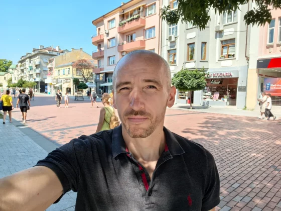 Обзор Huawei Pura 80 Ultra: одной ногой в будущем, другой — в прошлом фото