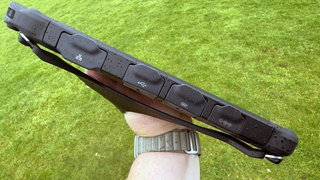 Этот планшет на Windows 11 для полевых исследований настолько прочен, насколько это вообще возможно для планшета фото