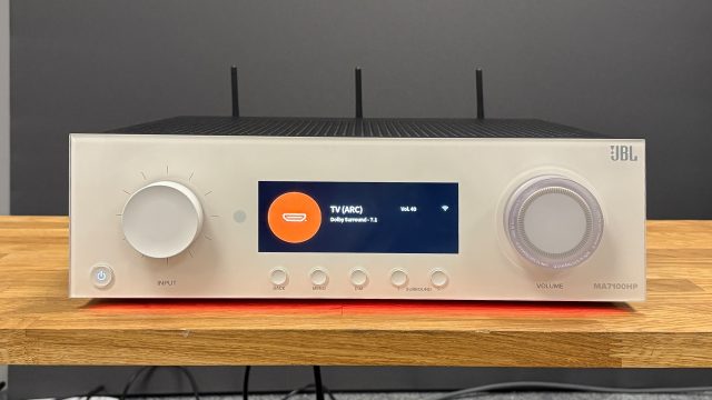 Обзор JBL MA7100HP