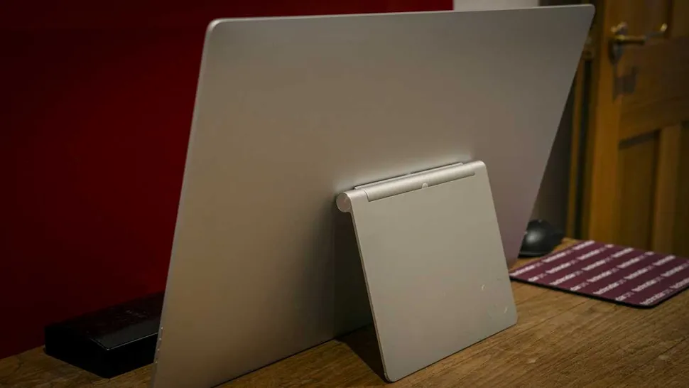 Обзор JGF 27 4K: монитор, который идеально дополняет Mac картинка JGF 27 4K