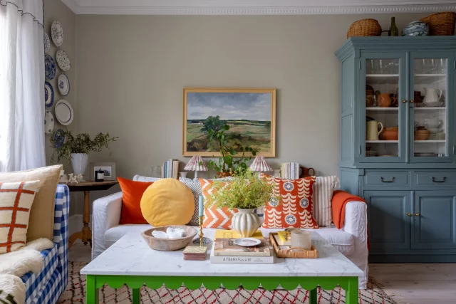 Консольные столы