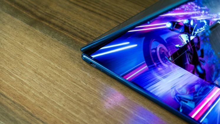 Lenovo Yoga Book 9i Gen 10