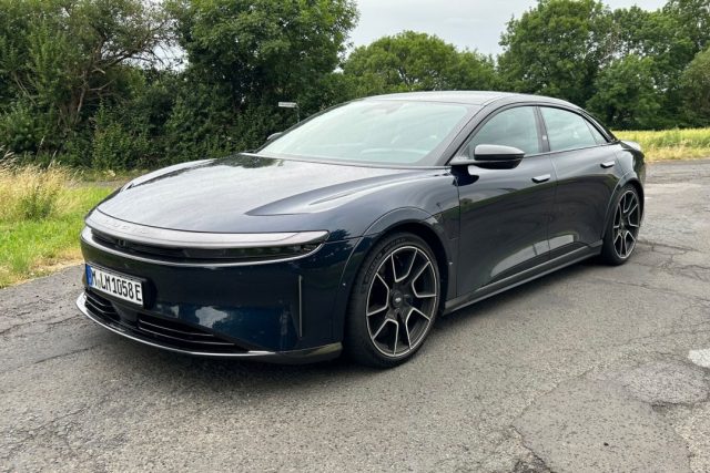 Lucid Air Sapphire