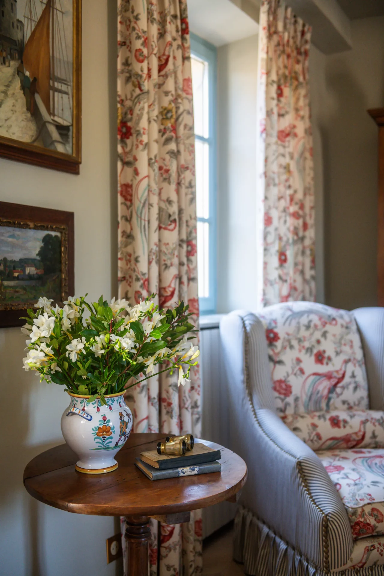 500-летний дом на юге Франции, оформленный в английском стиле