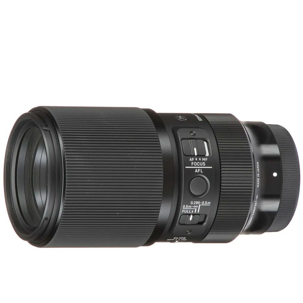 Sigma 105mm f/2.8 DG DN Macro Art