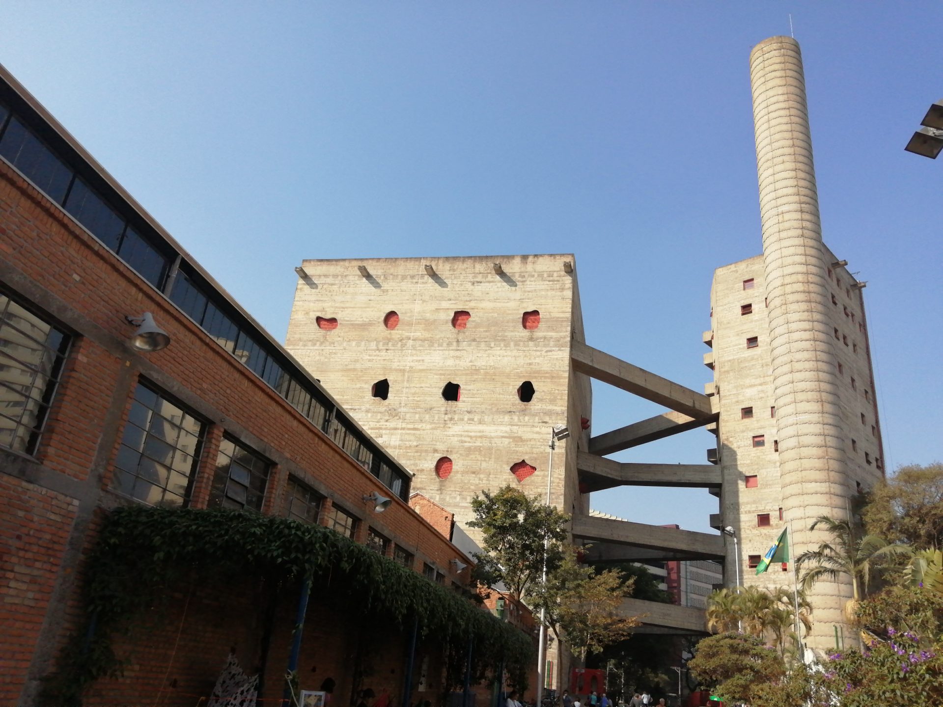 Путеводитель по работам самых влиятельных архитекторов модернизма