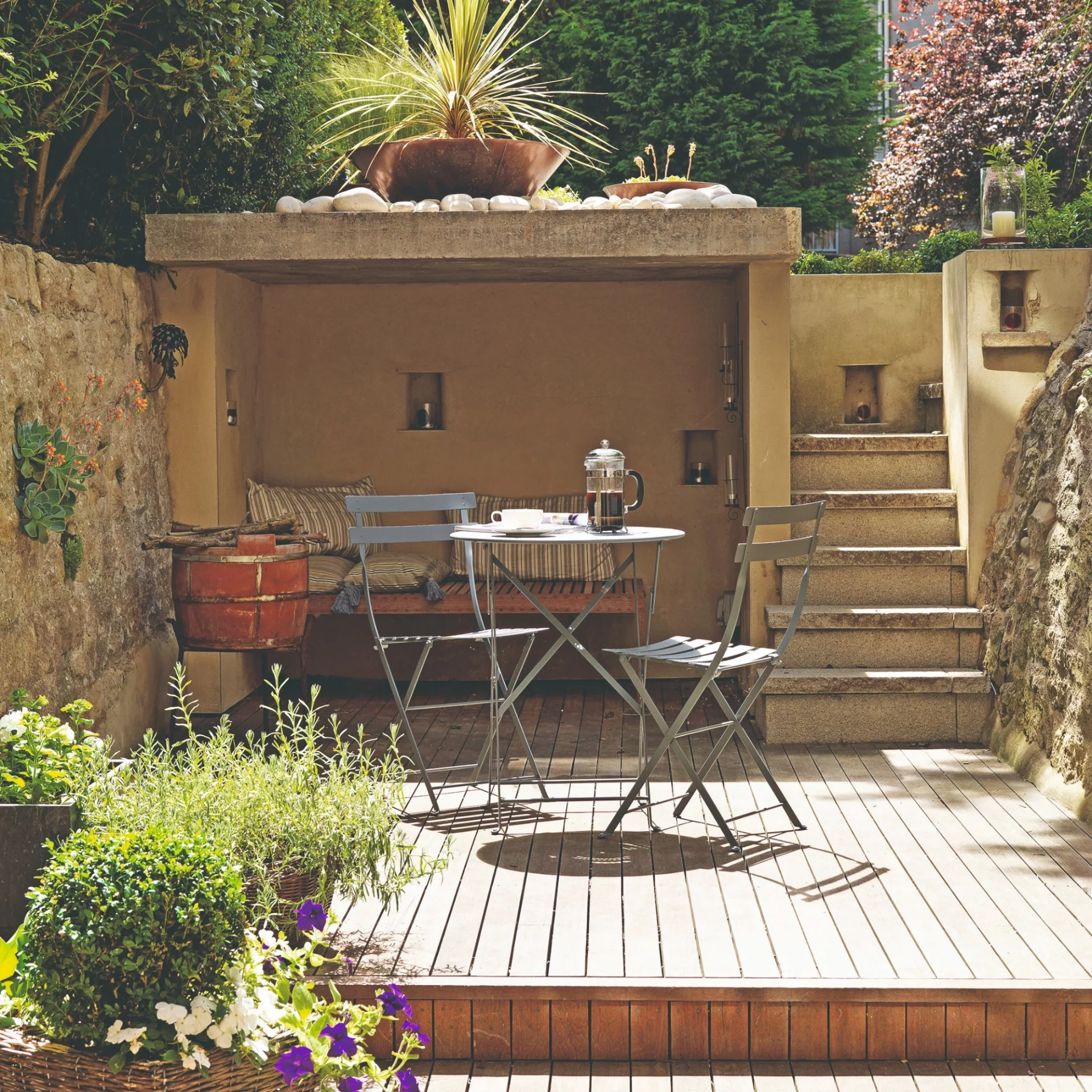 25 идей для уличной гостиной – превратите сад в роскошную зону отдыха картинка 24 идеи для уличной гостиной – стильный отдых в саду