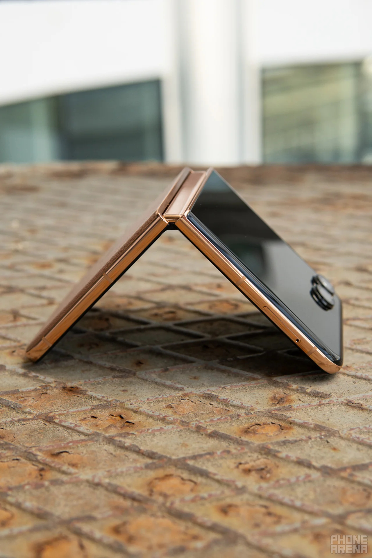 Motorola Razr Plus (2025)