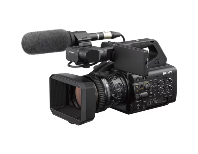PXW-Z300 Sony только что анонсировала PXW-Z300 — мощную камеру для репортажной и документальной съёмки.