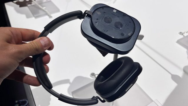 Nothing Headphone (1)