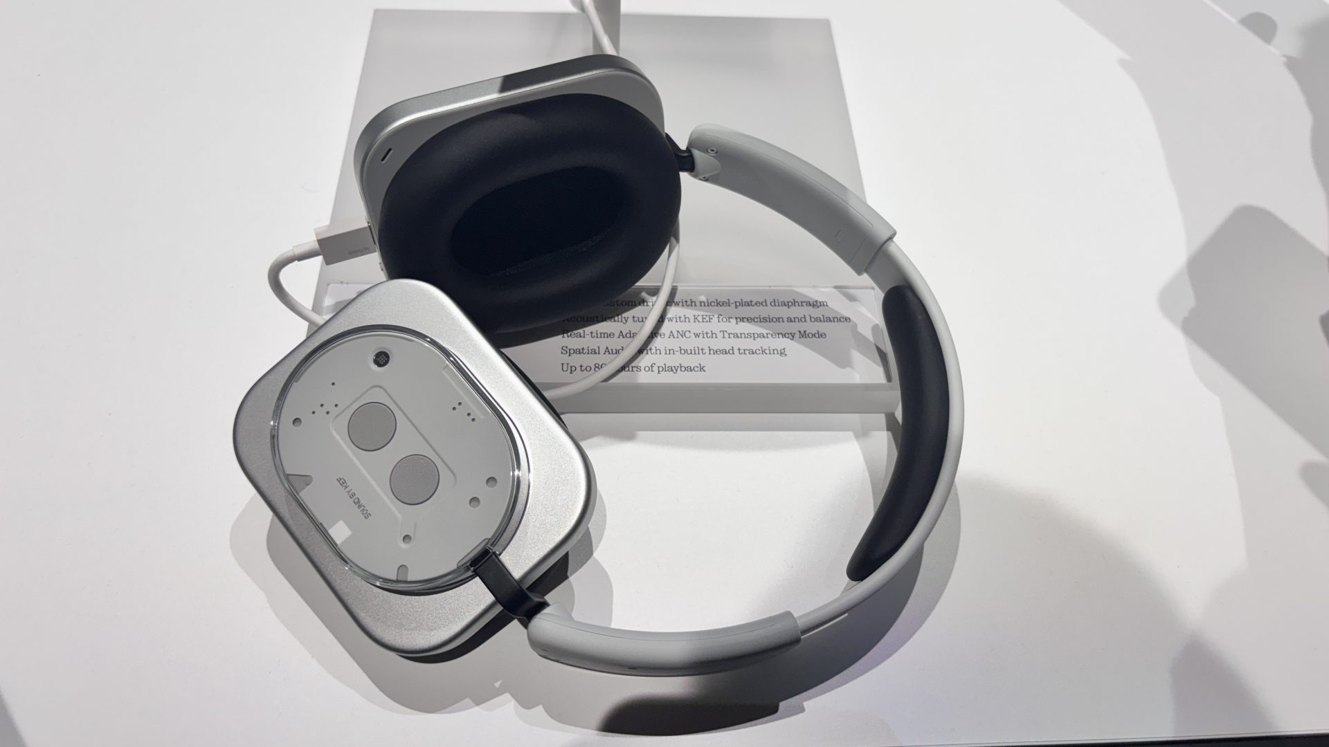 Nothing Headphone (1)