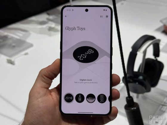 Nothing Phone (3) — самый необычный флагман на сегодняшний день, и это хорошо