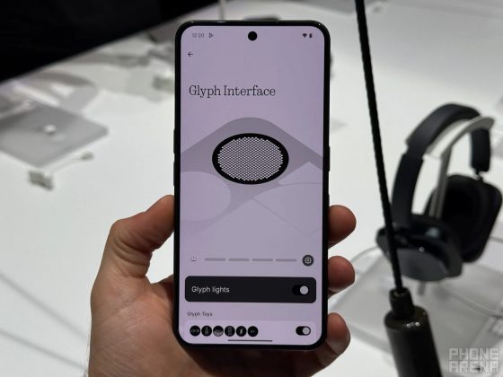 Nothing Phone (3) — самый необычный флагман на сегодняшний день, и это хорошо