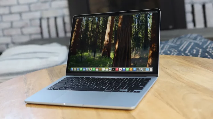 Apple MacBook Air 13″ (M4)