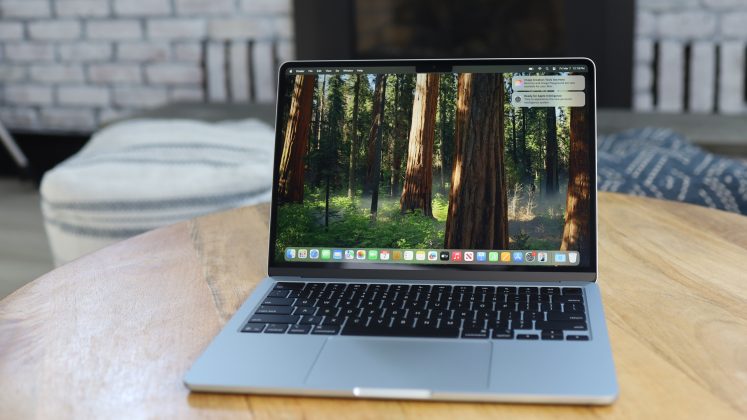 Apple MacBook Air 13-inch (M4)