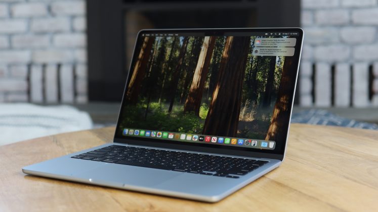 Apple MacBook Air 13-inch (M4)