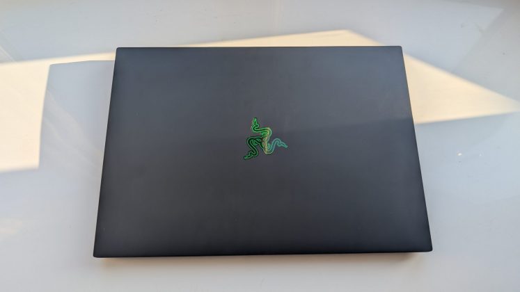 Razer Blade 16