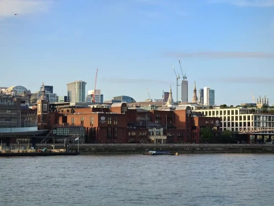 Обзор Nubia Z70S Ultra: формула убийственного флагмана фото