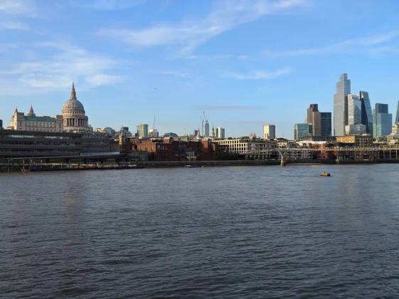 Обзор Nubia Z70S Ultra: формула убийственного флагмана фото