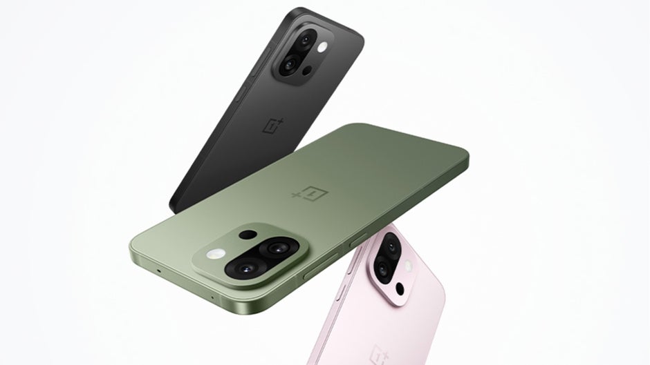 OnePlus 13s сталкивается с ранними сообщениями о дефектах экрана, вызывая путаницу с гарантией [ОБНОВЛЕНО — РЕШЕНО]